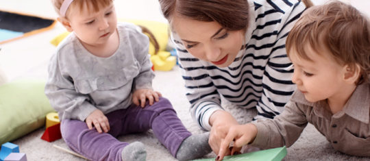 Garde d'enfants à domicile