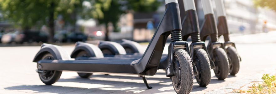 Rouler en trottinette électrique