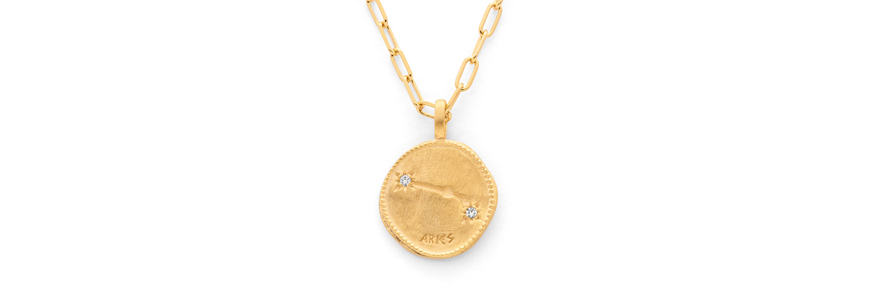 collier avec médaille astrologique