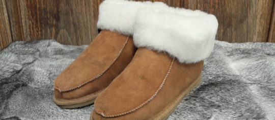 chaussons en peau de mouton